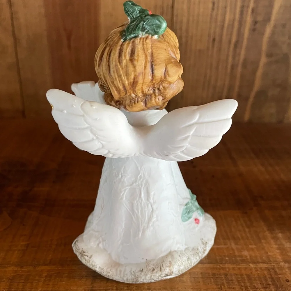 Homco Vintage Lot of 3 Christmas Angels w/ InstrumentsCeramic #5252 Holly Berry